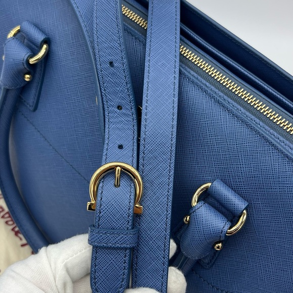 Authentic Salvatore Ferragamo Gancini blue Becky satchel - Picture 9 of 17